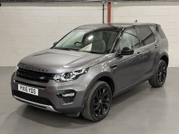 Used Land Rover Discovery Sport 2015 for sale - 79680629: Photo