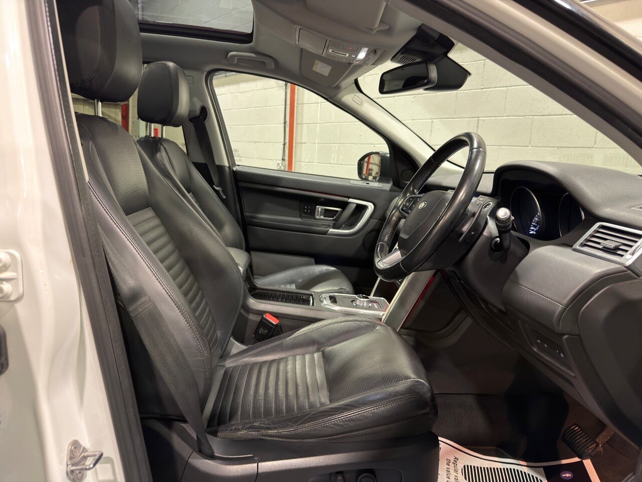 Used Land Rover Discovery Sport 2015 for sale - 77901280: Photo 14