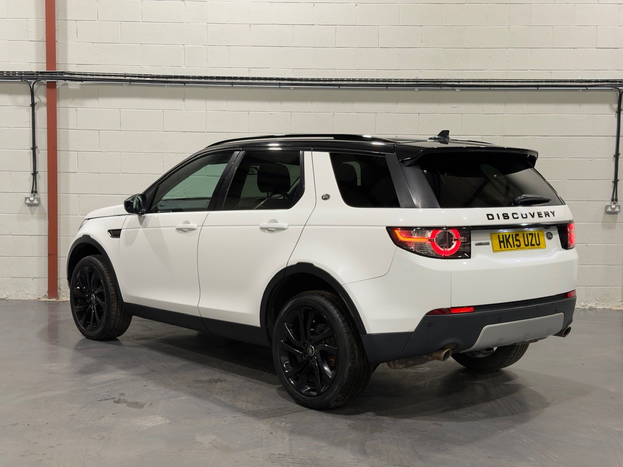 Used Land Rover Discovery Sport 2015 for sale - 77901280: Photo 3