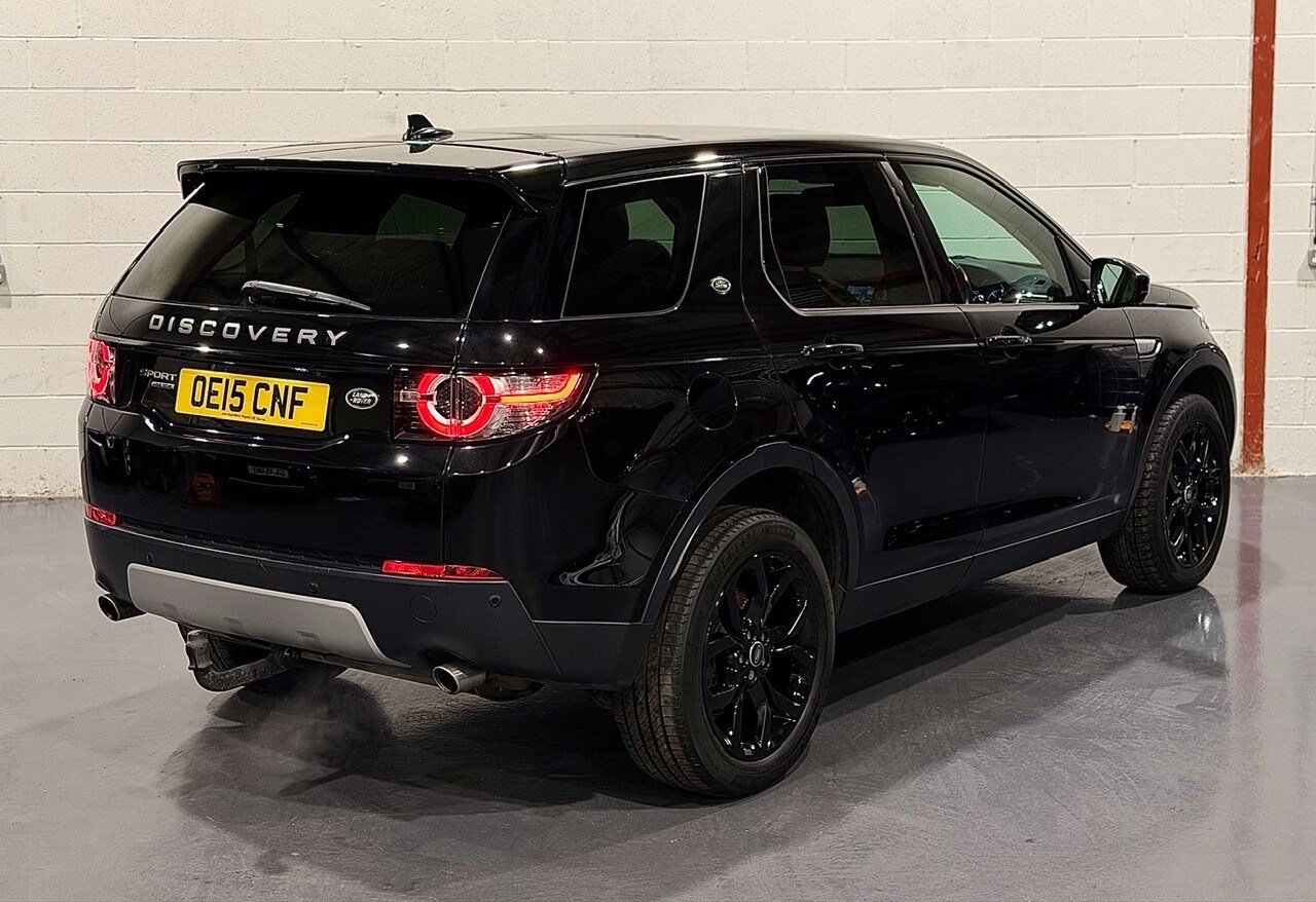 Used Land Rover Discovery Sport 2015 for sale - 77555112: Photo 6