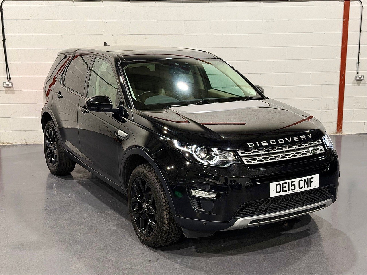 Used Land Rover Discovery Sport 2015 for sale - 77555112: Photo 9