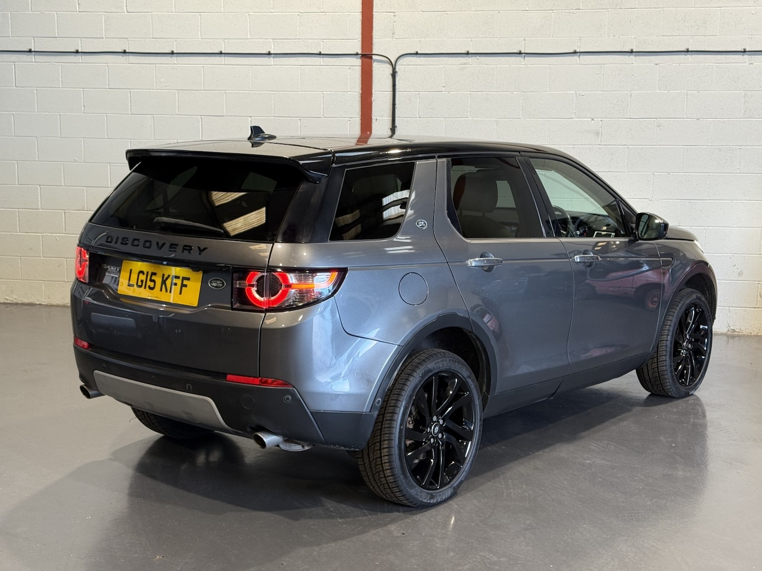 Used Land Rover Discovery Sport 2015 for sale - 76624445: Photo 5