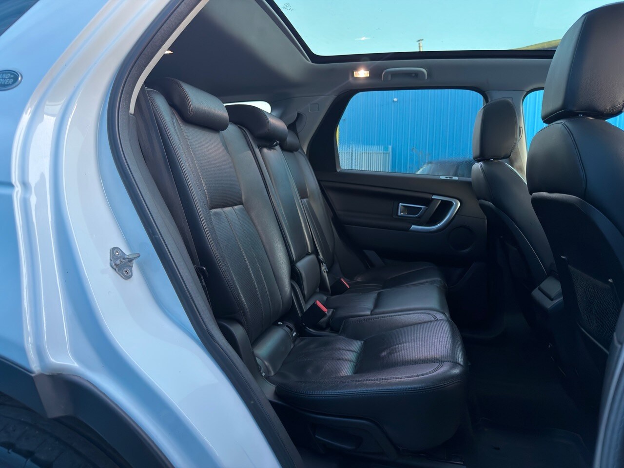 Used Land Rover Discovery Sport 2015 for sale - 77973734: Photo 12