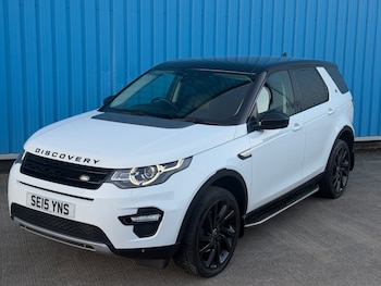 Used Land Rover Discovery Sport 2015 for sale - 77973734: Photo