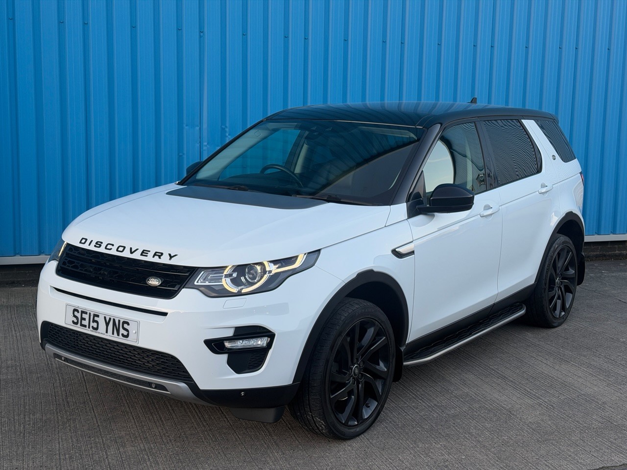 Used Land Rover Discovery Sport 2015 for sale - 77973734: Photo 5
