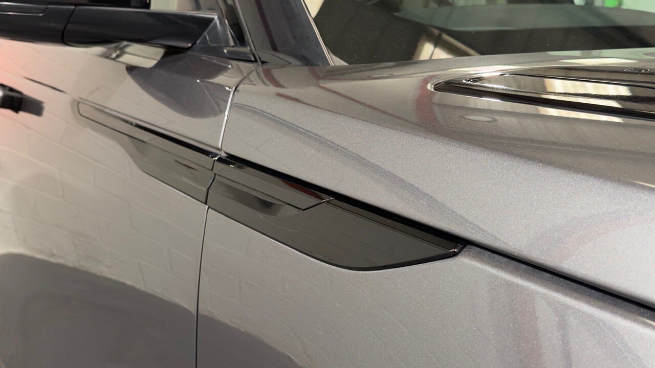 Used Land Rover Range Rover Velar 2018 for sale - 78070470: Photo 8