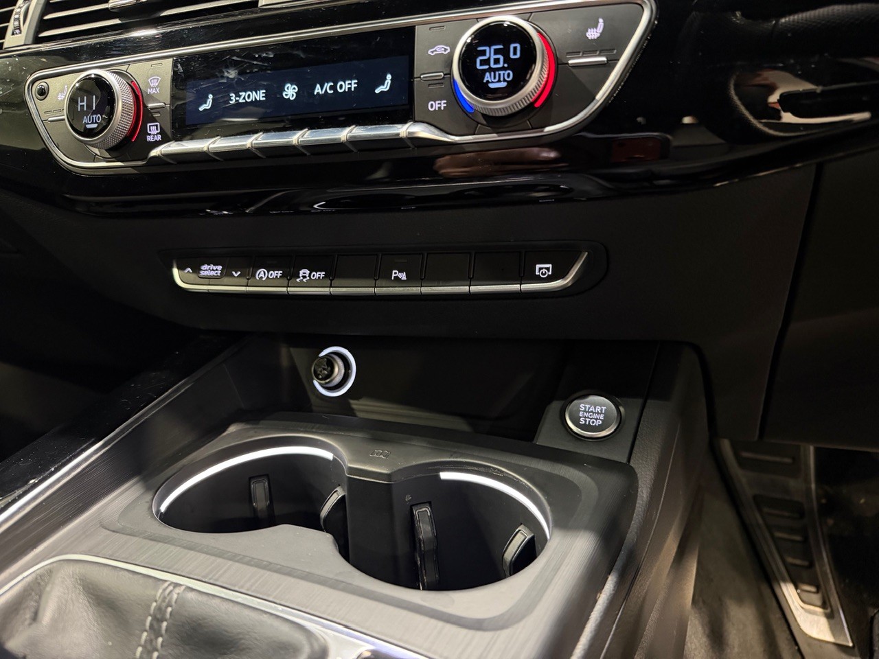 Used Audi A4 2017 for sale - 77548260: Photo 8