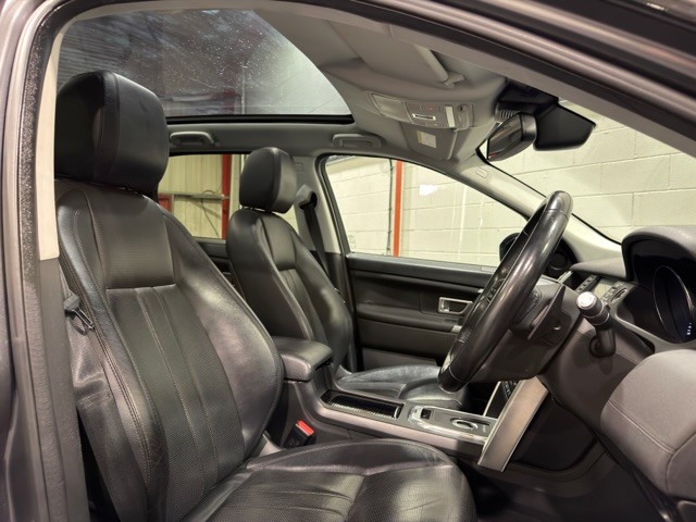 Used Land Rover Discovery Sport 2015 for sale - 77901283: Photo 11