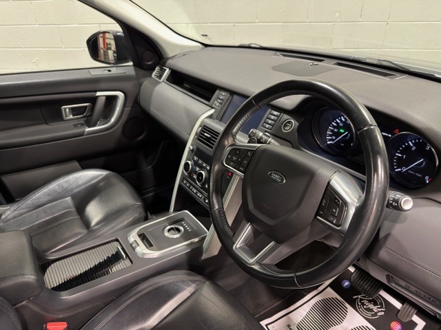 Used Land Rover Discovery Sport 2015 for sale - 77901283: Photo 12