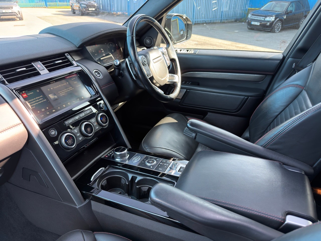 Used Land Rover Discovery 2018 for sale - 77979956: Photo 21