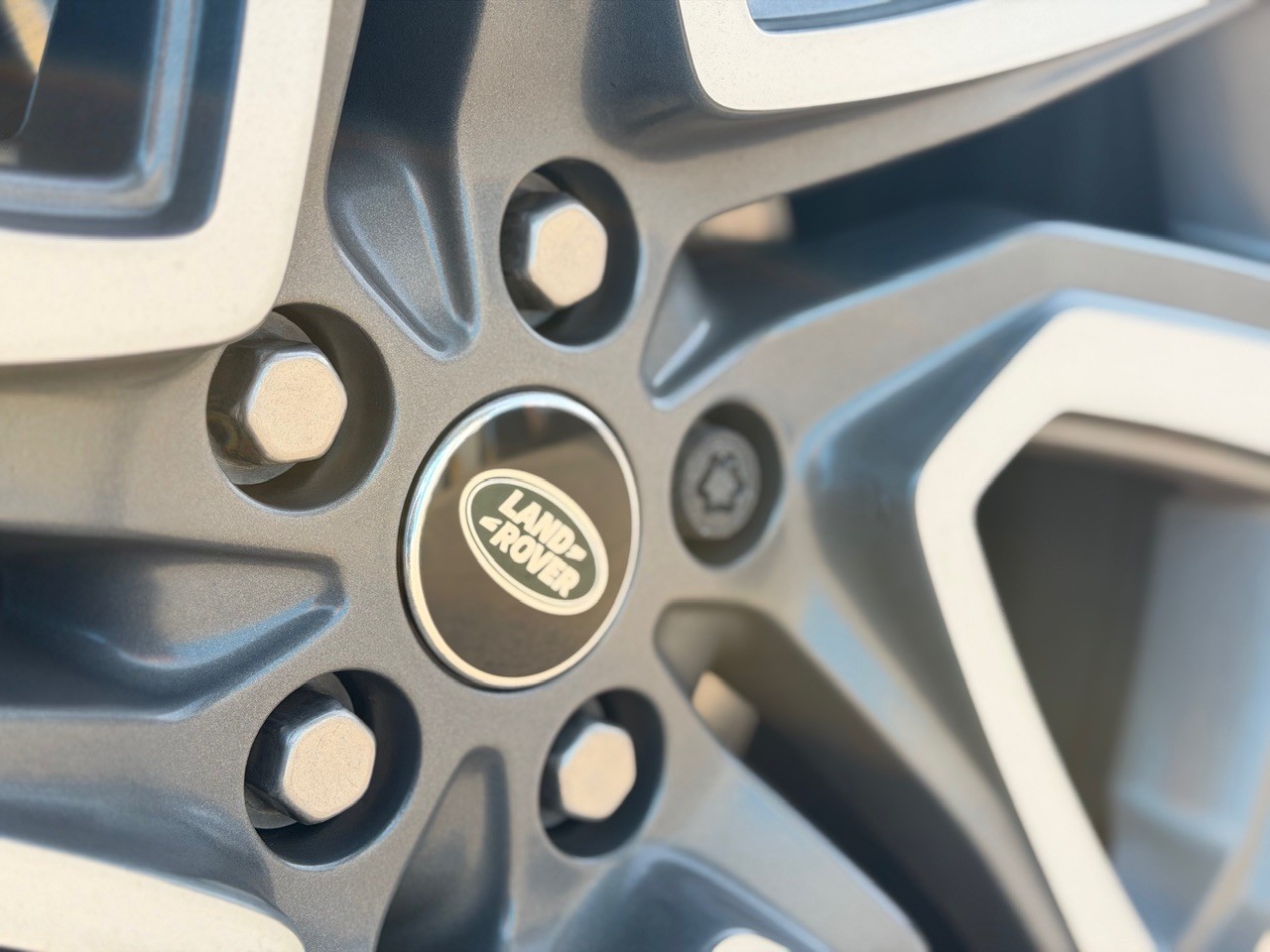 Used Land Rover Discovery 2018 for sale - 77979956: Photo 28