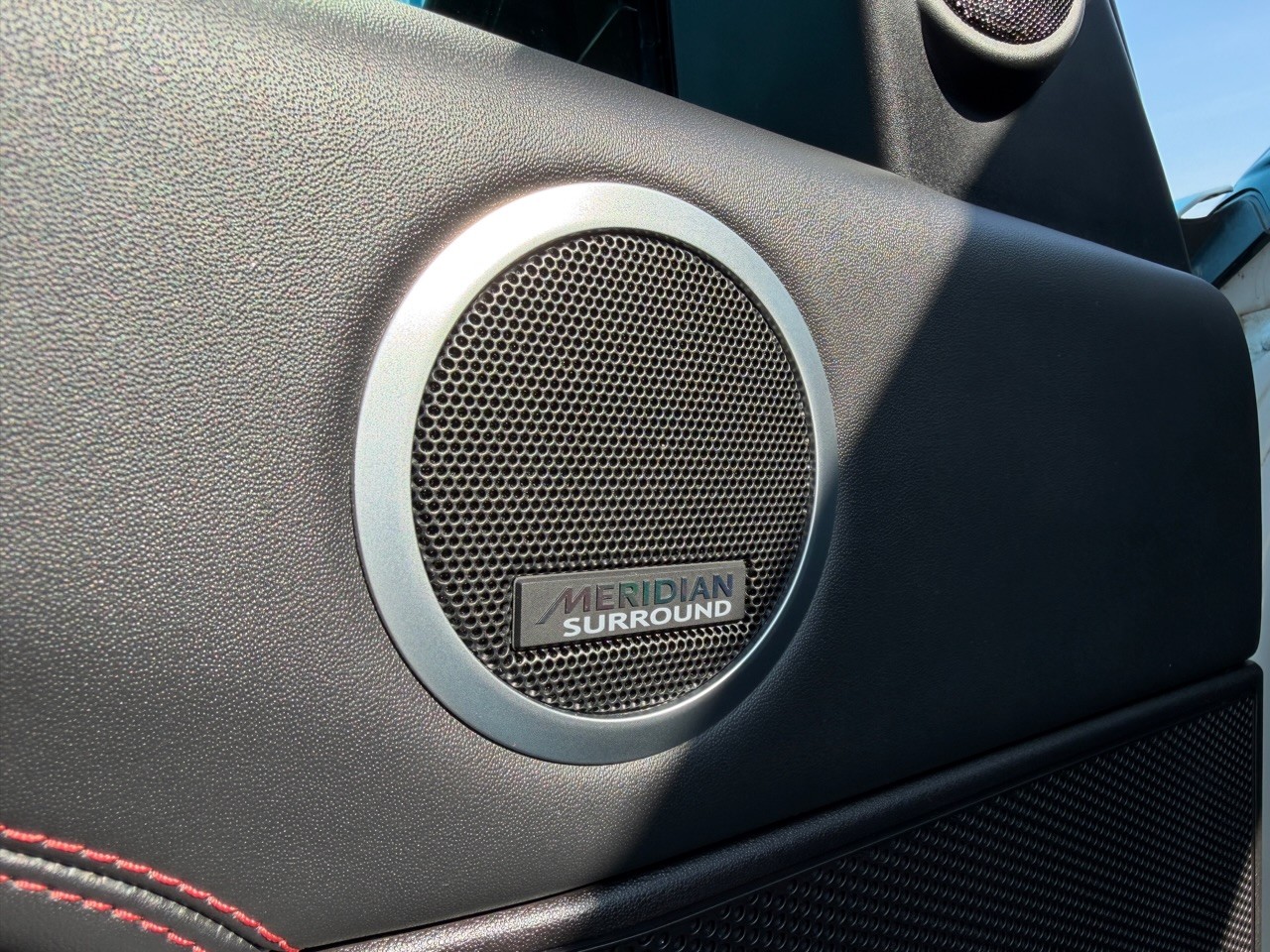 Used Land Rover Discovery 2018 for sale - 77979956: Photo 9