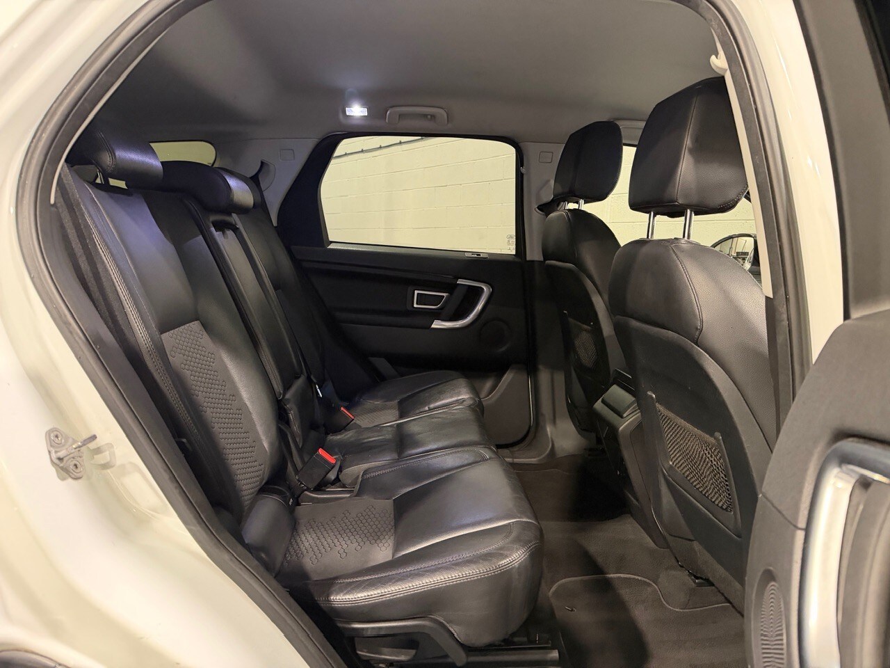 Used Land Rover Discovery Sport 2015 for sale - 77555098: Photo 14