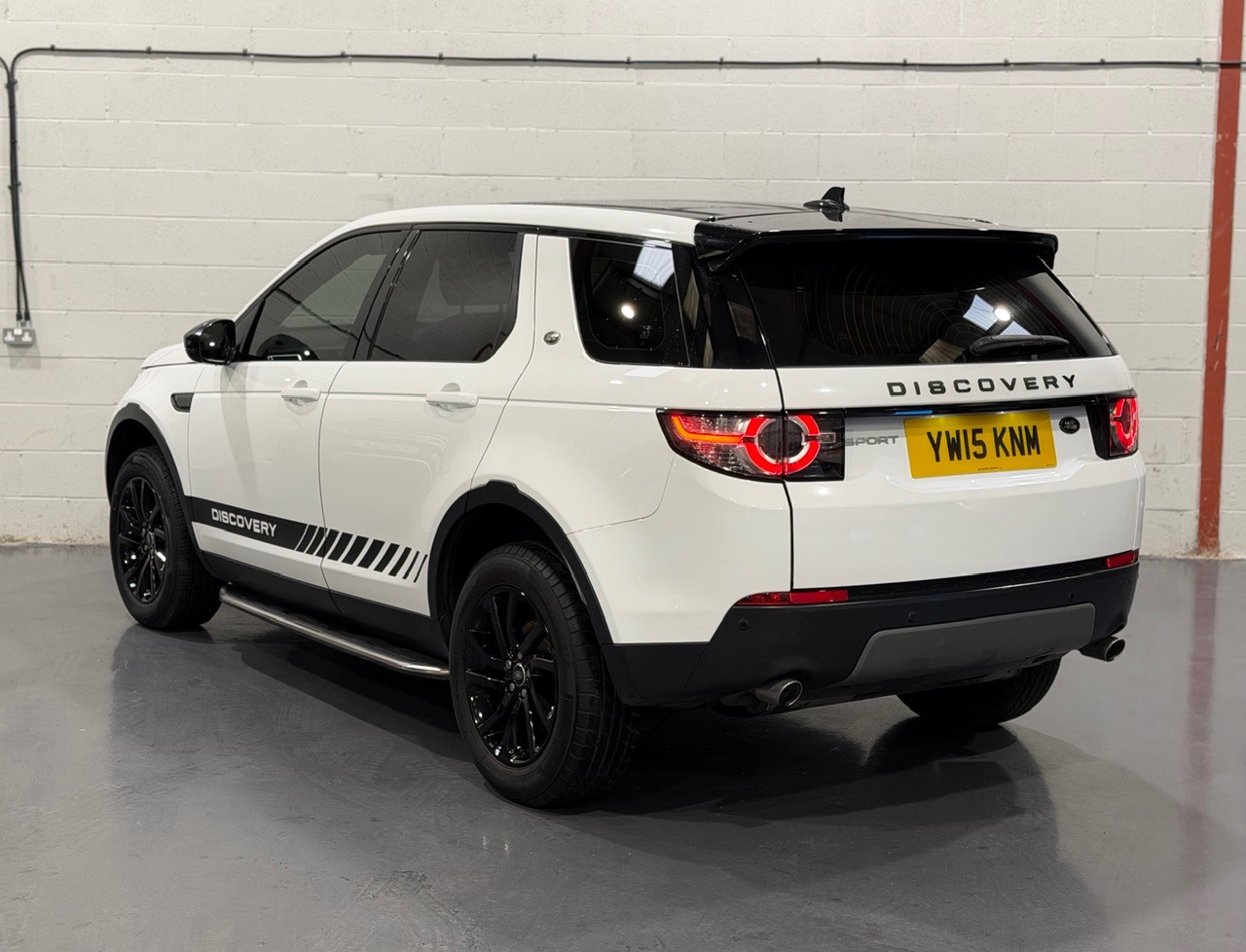 Used Land Rover Discovery Sport 2015 for sale - 77555098: Photo 4