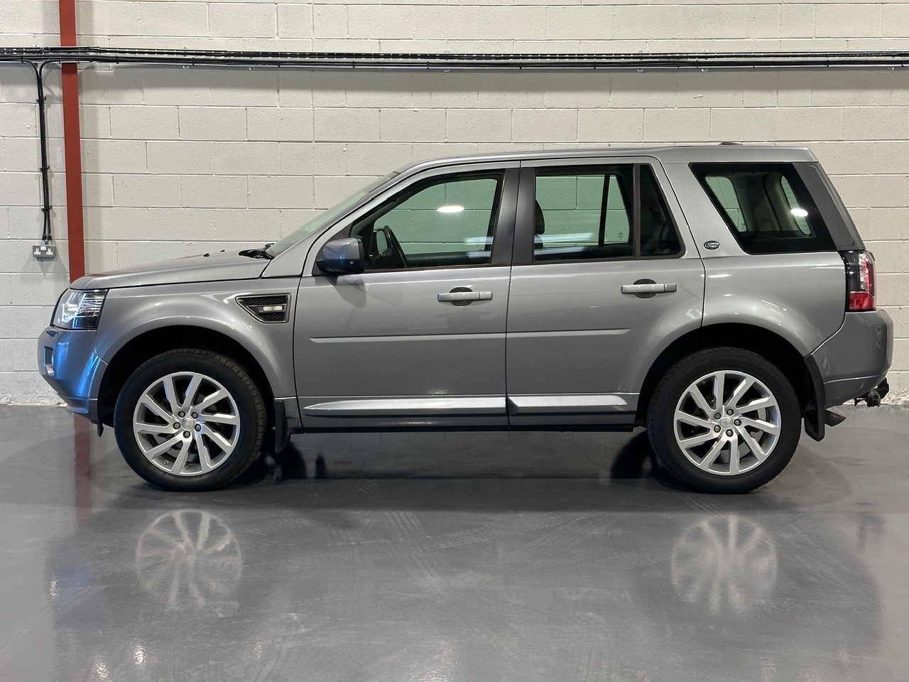 Used Land Rover Freelander 2 2014 for sale - 76791575: Photo 5