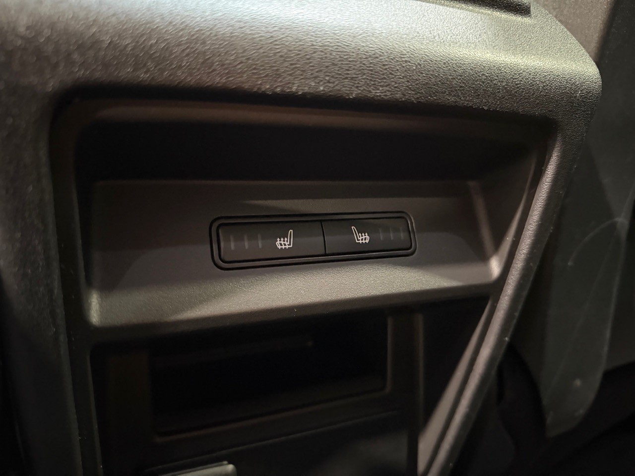 Used Land Rover Discovery Sport 2015 for sale - 77548246: Photo 16