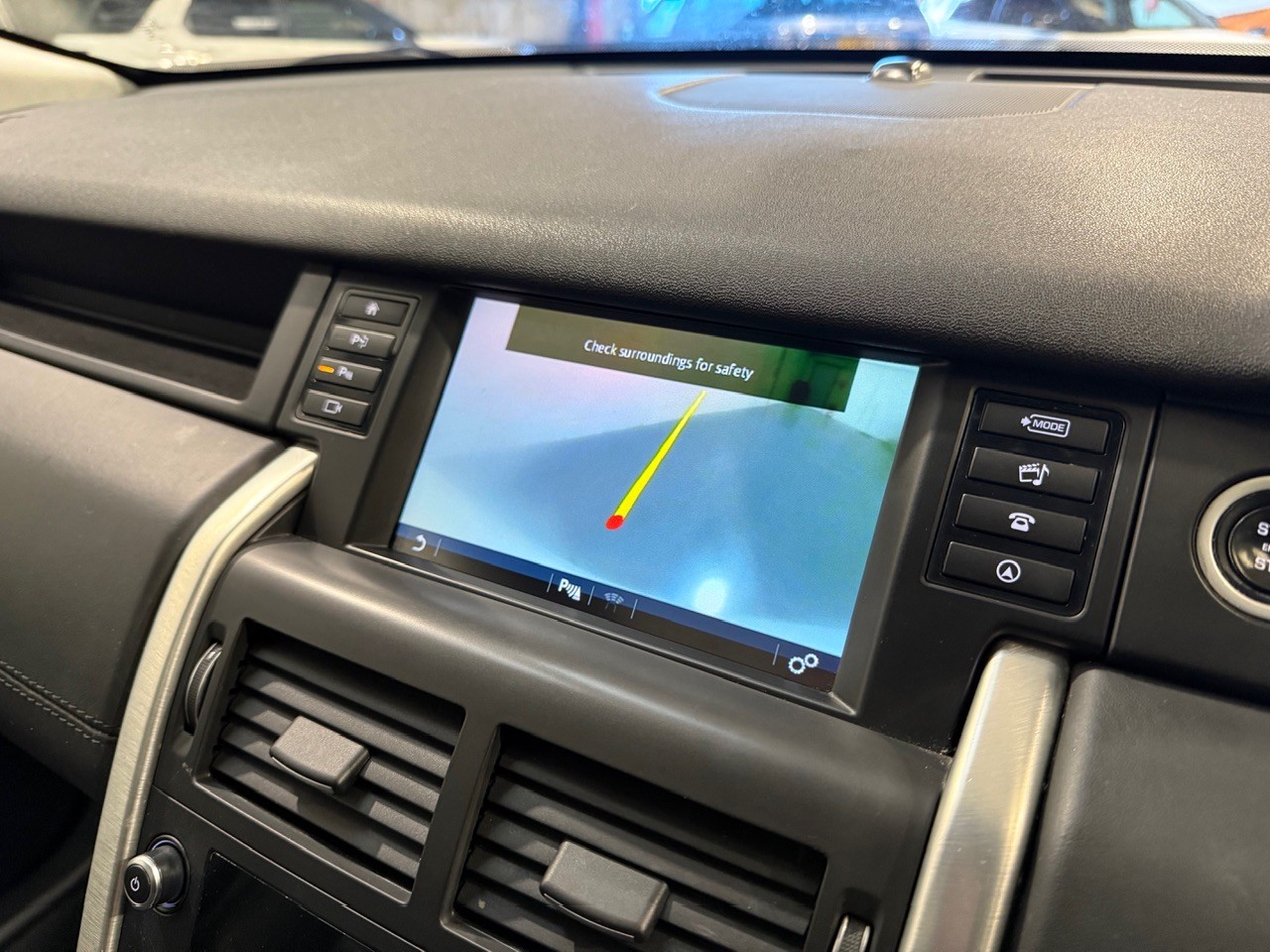 Used Land Rover Discovery Sport 2015 for sale - 78077808: Photo 21