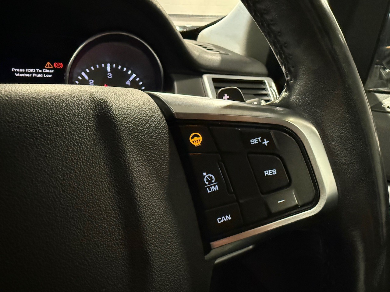 Used Land Rover Discovery Sport 2015 for sale - 76624453: Photo 13