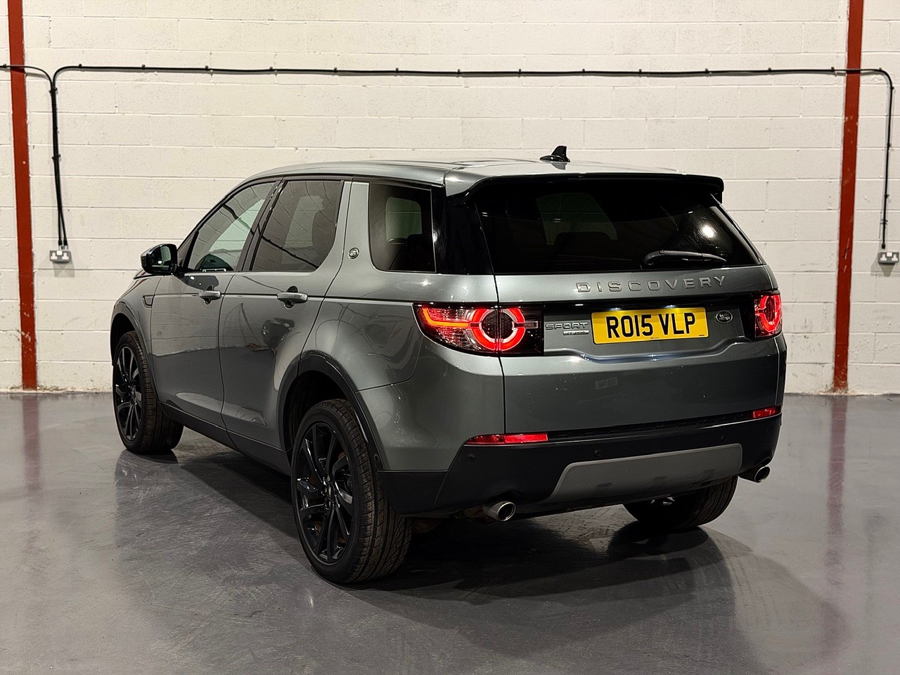 Used Land Rover Discovery Sport 2015 for sale - 77555115: Photo 8