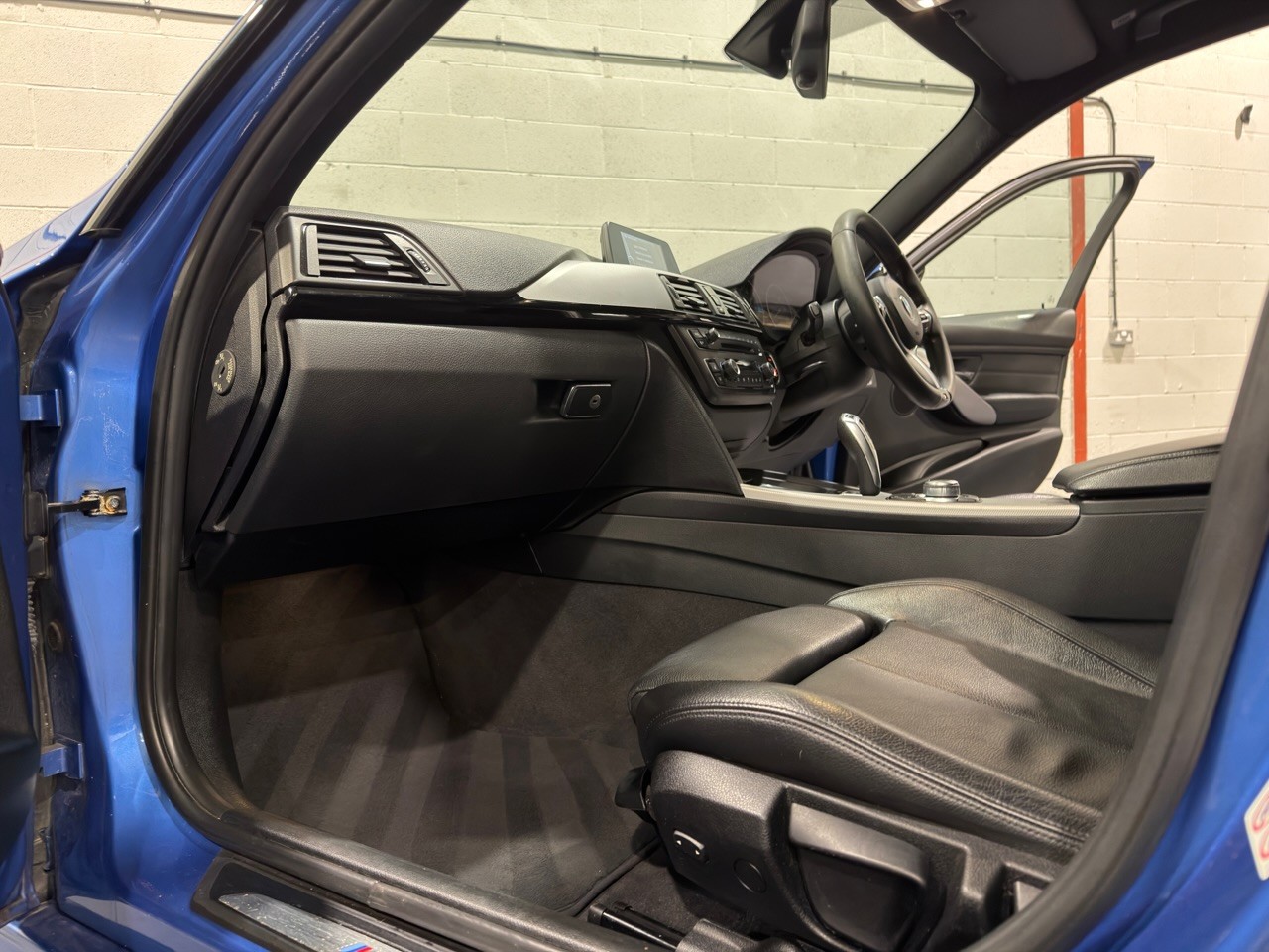 Used BMW 3 Series 2013 for sale - 77453095: Photo 10