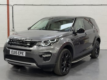 Used Land Rover Discovery Sport 2015 for sale - 79340865: Photo