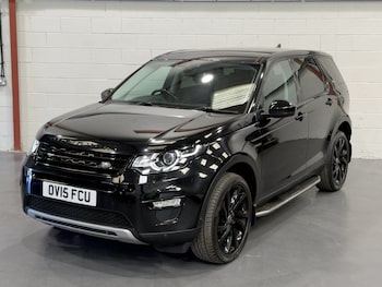 Used Land Rover Discovery Sport 2015 for sale - 79234760: Photo
