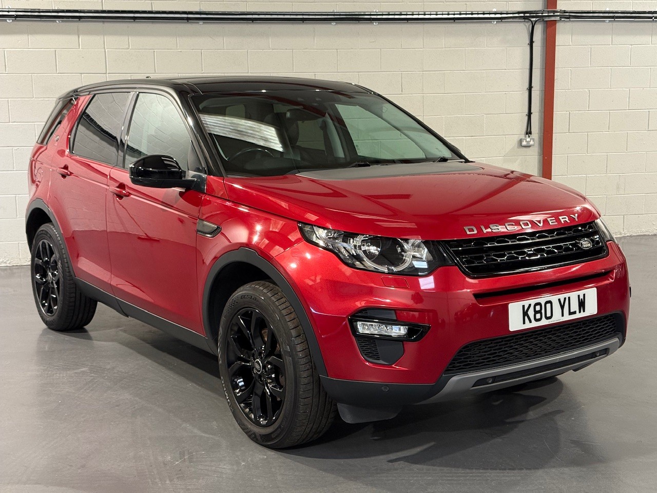 Used Land Rover Discovery Sport 2015 for sale - 76565219: Photo 1
