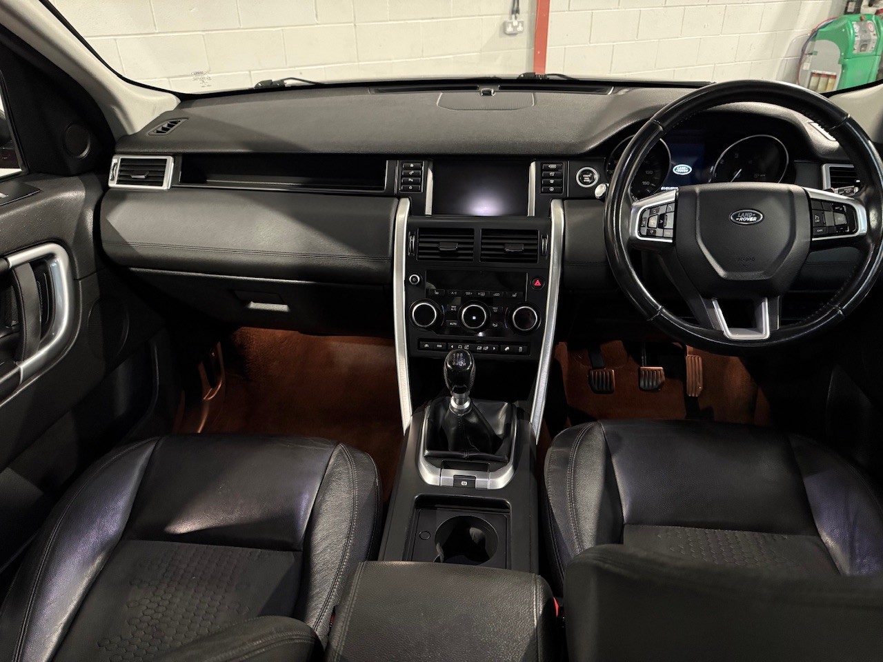 Used Land Rover Discovery Sport 2015 for sale - 76565219: Photo 10