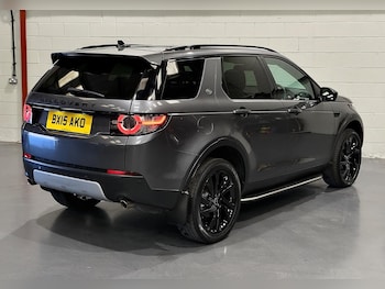 Used Land Rover Discovery Sport 2015 for sale - 75820858: Photo