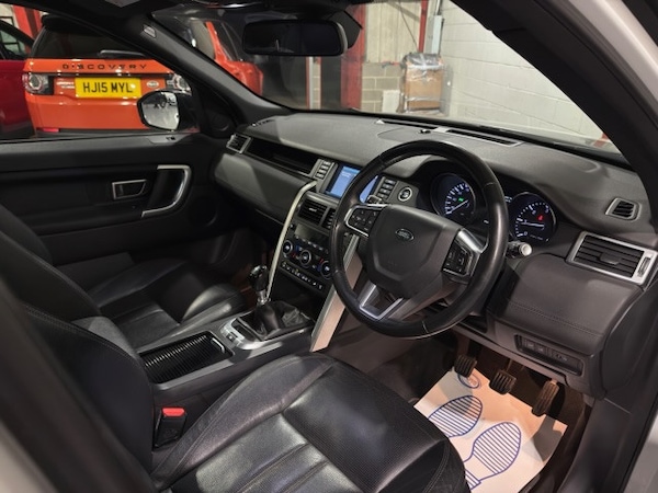 Used Land Rover Discovery Sport 2015 for sale - 76319457: Photo 15