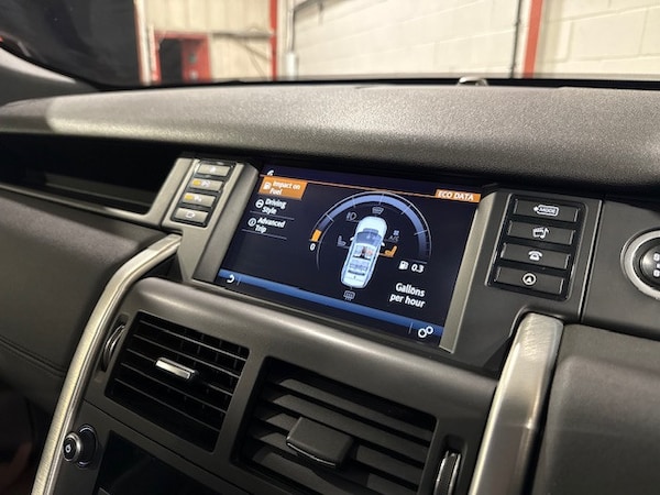 Used Land Rover Discovery Sport 2015 for sale - 76319457: Photo 16