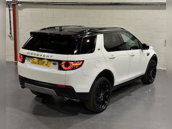 Used Land Rover Discovery Sport 2015 for sale - 76319457: Photo 3