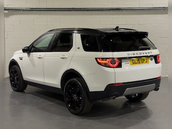 Used Land Rover Discovery Sport 2015 for sale - 76319457: Photo 4