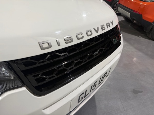 Used Land Rover Discovery Sport 2015 for sale - 76319457: Photo 6