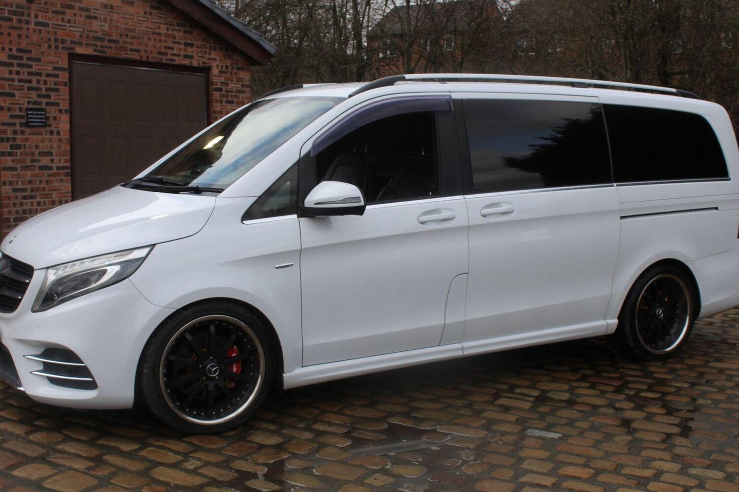 Used Mercedes-Benz V-Class 2024 for sale - 78219560: Photo 18