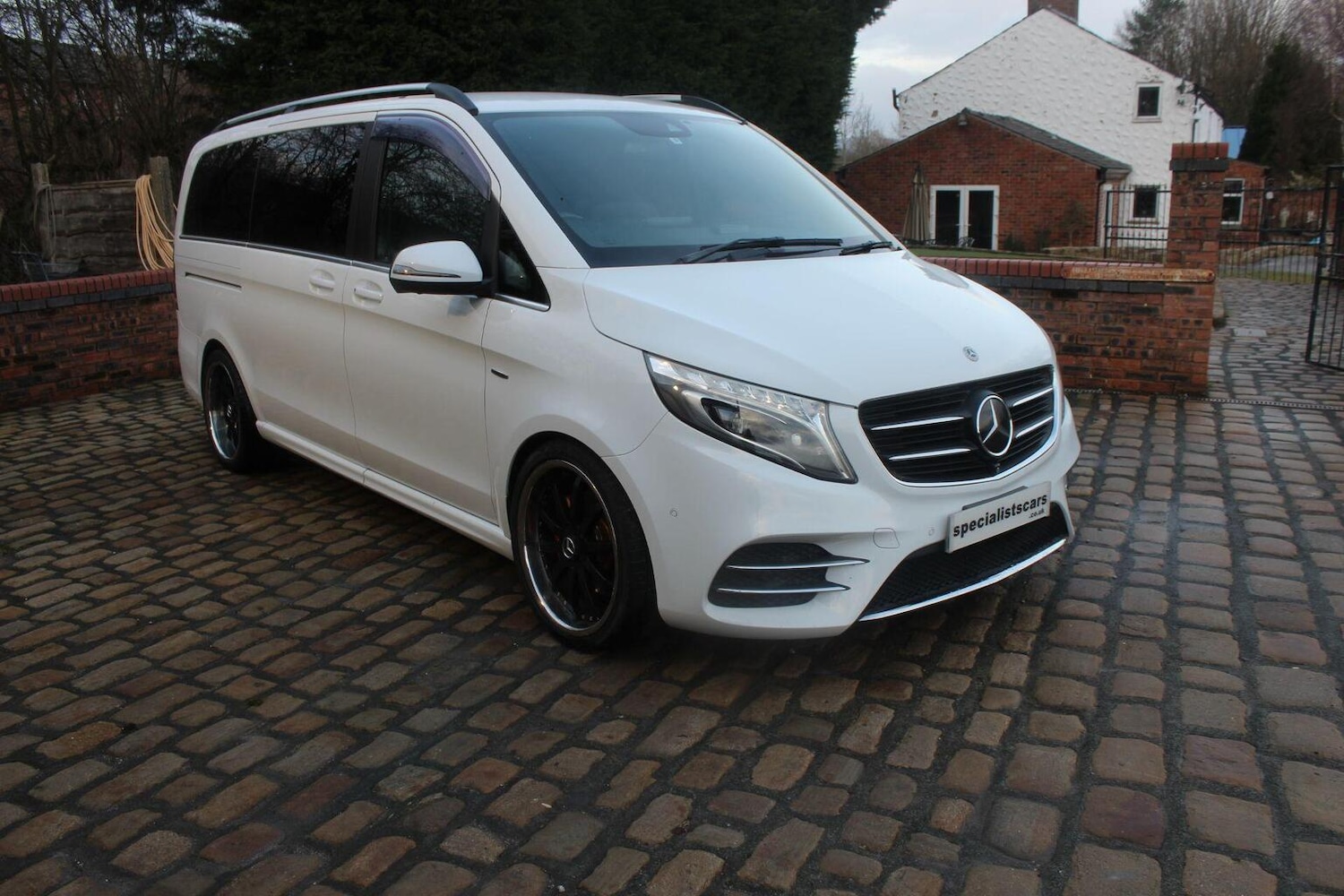 Used Mercedes-Benz V-Class 2024 for sale - 78219560: Photo 5