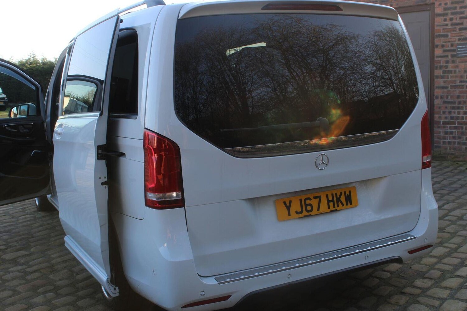 Used Mercedes-Benz V-Class 2024 for sale - 78219560: Photo 56