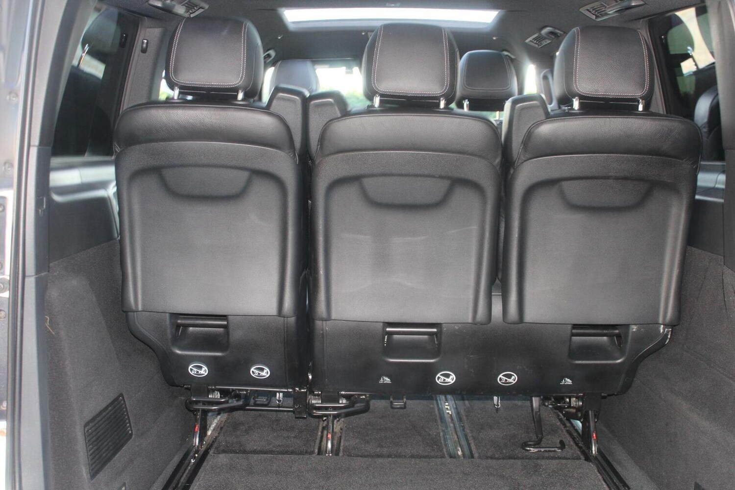 Used Mercedes-Benz V-Class 2024 for sale - 78219560: Photo 58