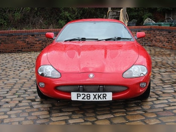1999 (T) - 4.0 Supercharged 2dr Auto