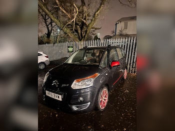 Used Citroen C3 Picasso 2011 for sale - 76645804: Photo