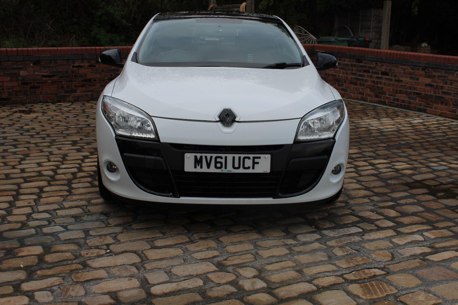 Used Renault Megane 2011 for sale - 76440890: Photo 2