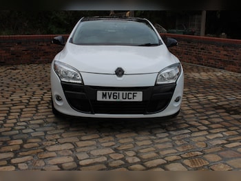 Used Renault Megane 2011 for sale - 76440890: Photo