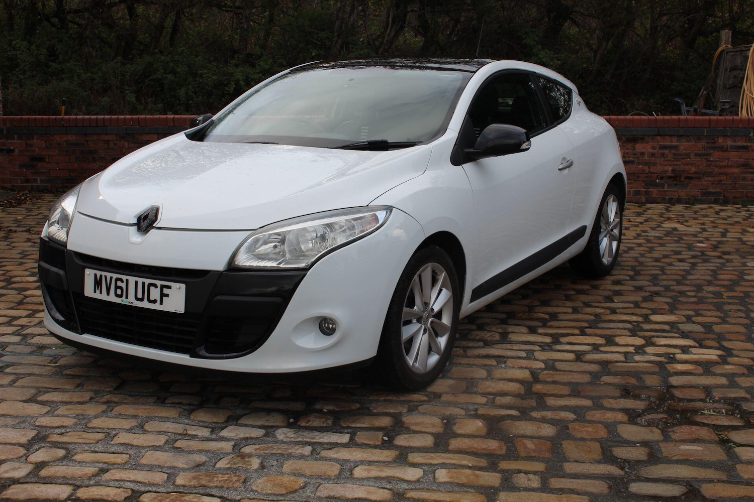Used Renault Megane 2011 for sale - 76440890: Photo 3