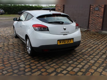 Used Renault Megane 2011 for sale - 76440890: Photo