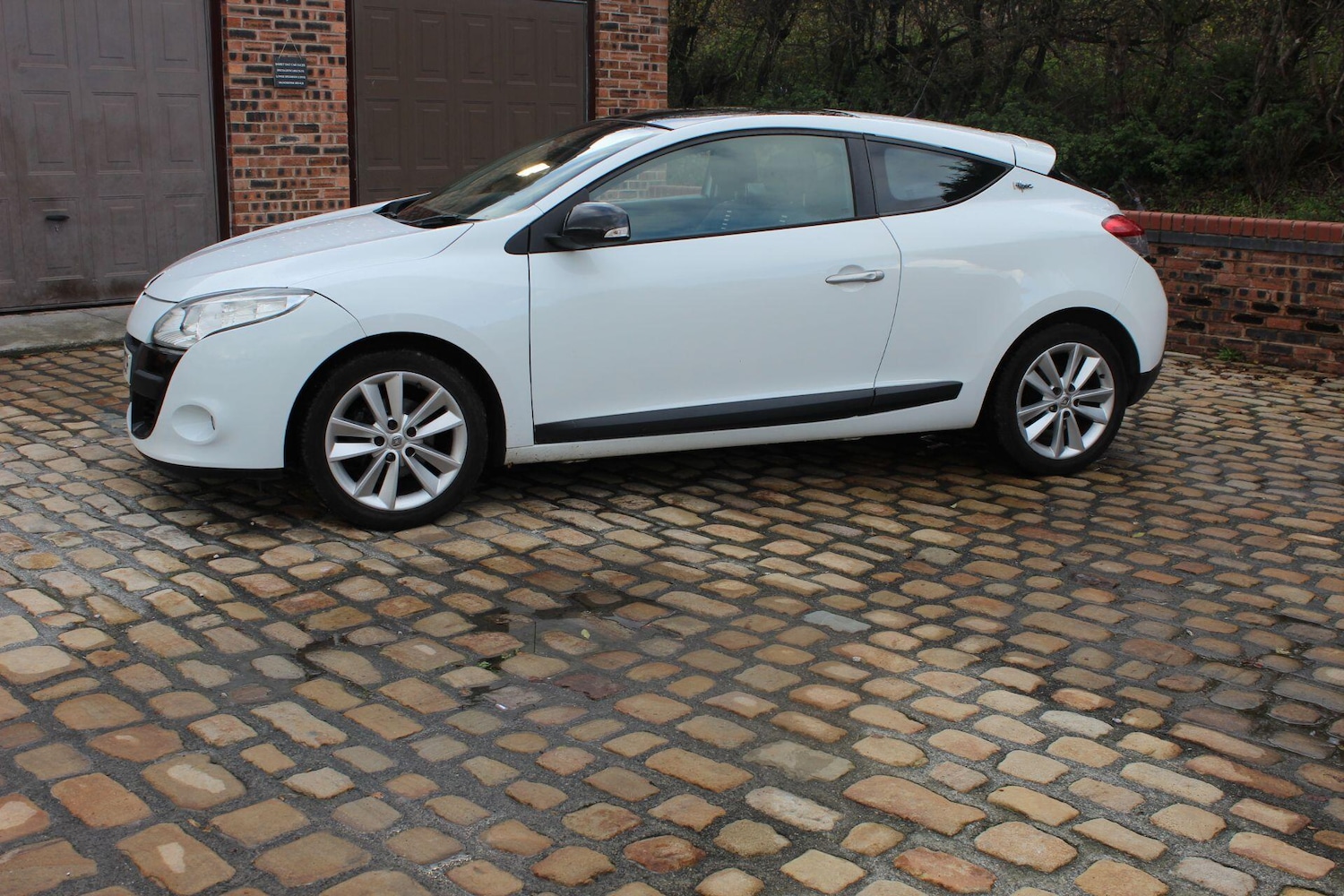 Used Renault Megane 2011 for sale - 76440890: Photo 6