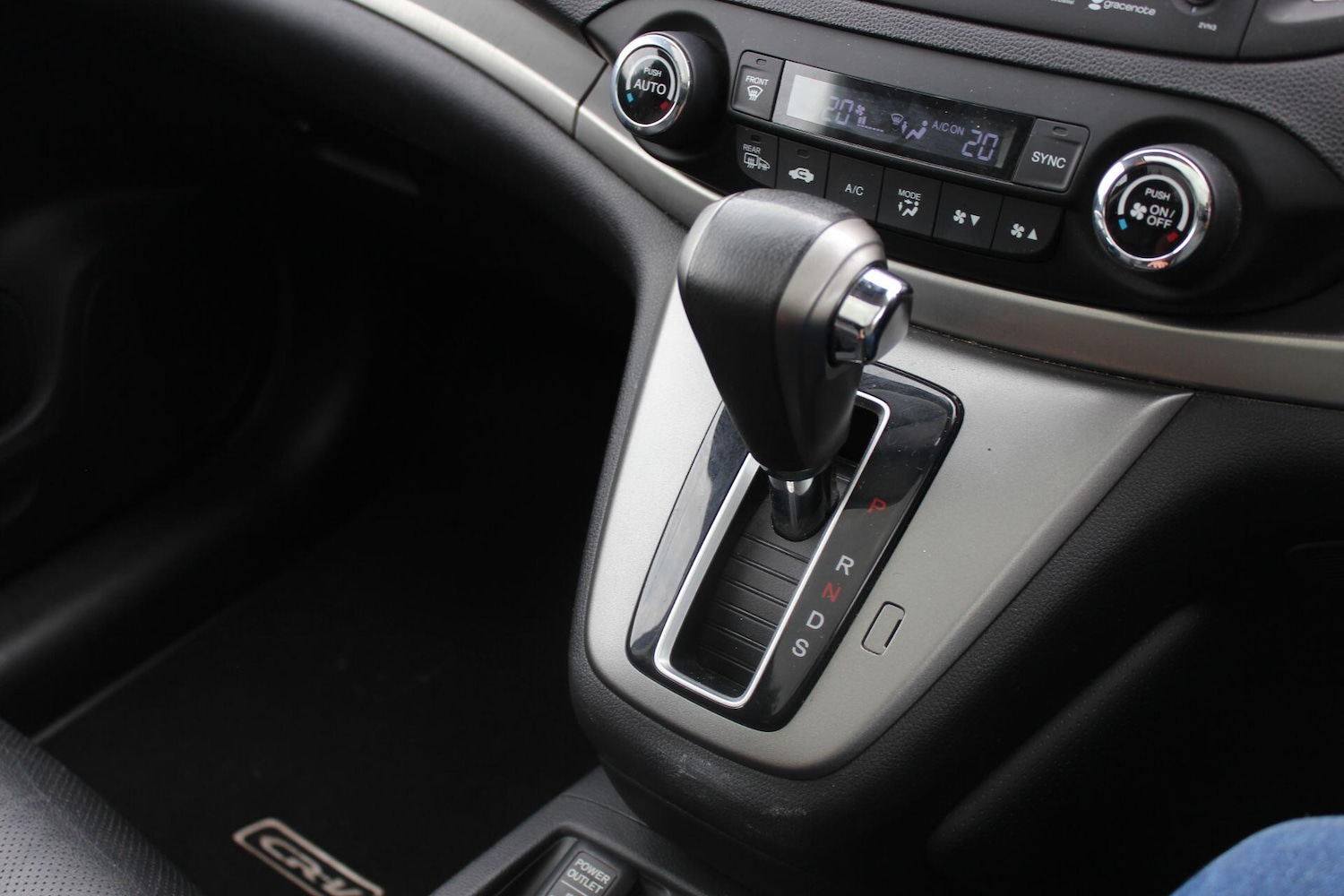 Used Honda CR-V 2013 for sale - 76912776: Photo 10