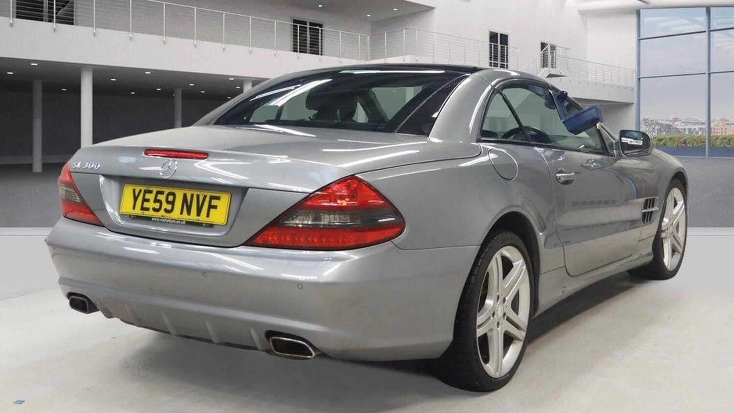 Used Mercedes-Benz SL 2009 for sale - 78004434: Photo 5