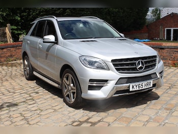 Used Mercedes-Benz M Class 2015 for sale - 78888977: Photo