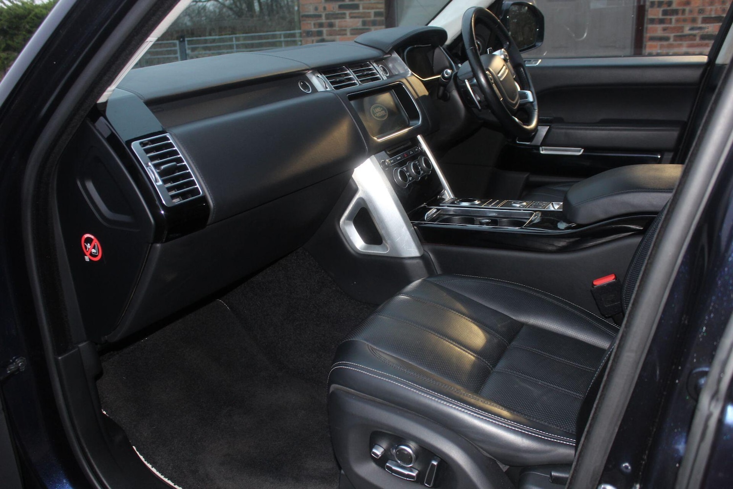 Used Land Rover Range Rover 2017 for sale - 77663370: Photo 25