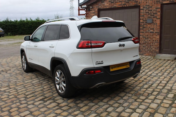 Used Jeep Cherokee 2014 for sale - 76238967: Photo 4
